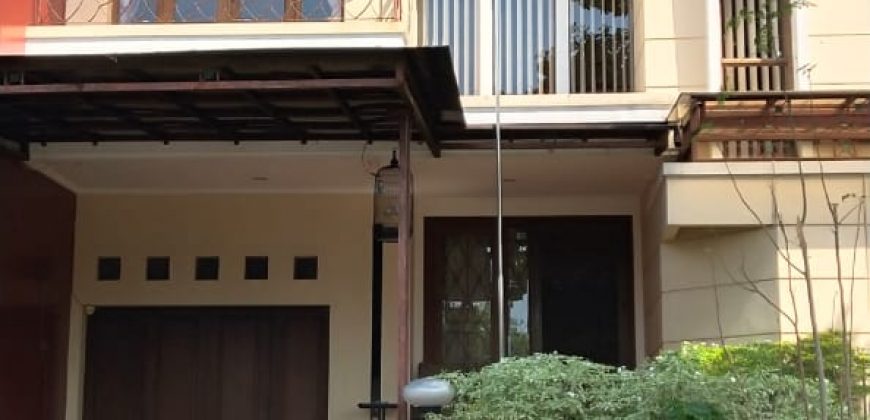 Rumah Dijual : Jl. Amarilis Raya, Graha Candi Golf, Semarang