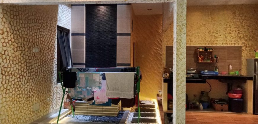 Rumah Dijual : Jl. Candi Kalasan Timur V, Manyaran, Semarang