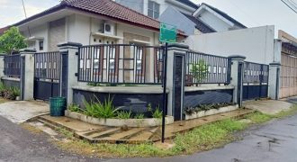 Rumah Dijual : Perum Megawon, Jl. Flamboyan, Kudus
