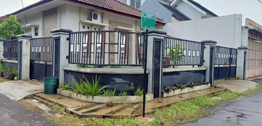 Rumah Dijual : Perum Megawon, Jl. Flamboyan, Kudus