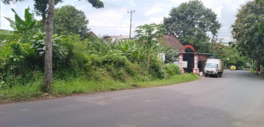 Tanah Dijual : Jl. Raya Pongangan, Gunungpati, Semarang