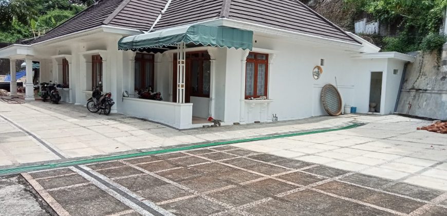 Rumah Dijual/Disewakan : Jl. S. Parman, Semarang