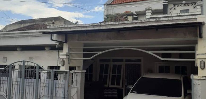 Rumah Dijual : Jl. Puri Anjasmoro Blok K Semarang