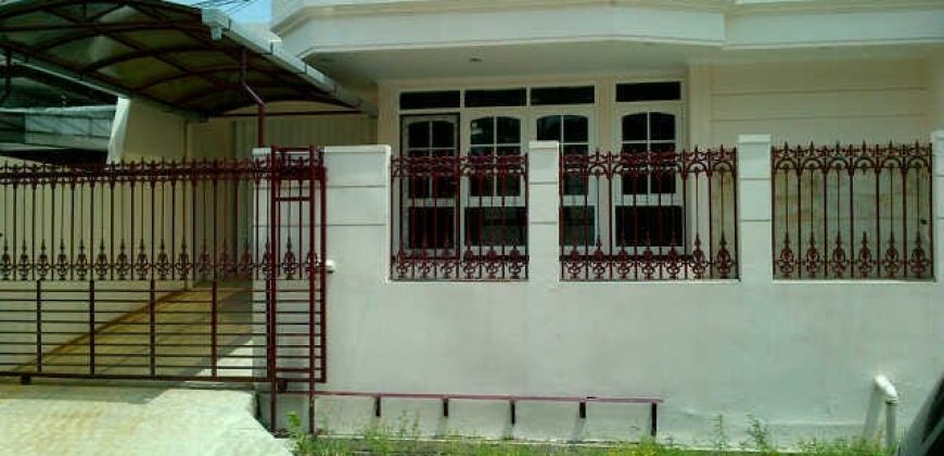 Dijual Rumah Jl. Permata Kuning Semarang