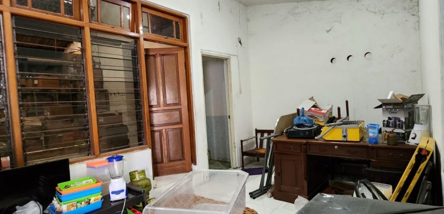 Dijual Rumah Luas Letak Strategis Di Jl. Cimanuk Raya Semarang