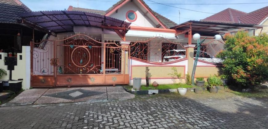 Dijual Rumah Bebas Banjir Di Srondol Bumi Indah Banyumanik Semarang