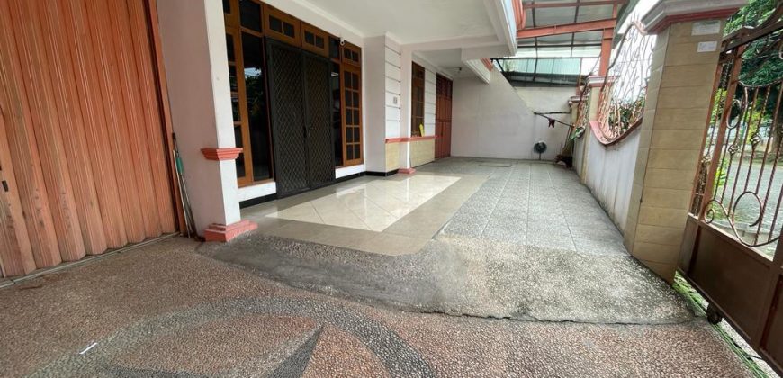 Dijual Rumah Bebas Banjir Di Srondol Bumi Indah Banyumanik Semarang